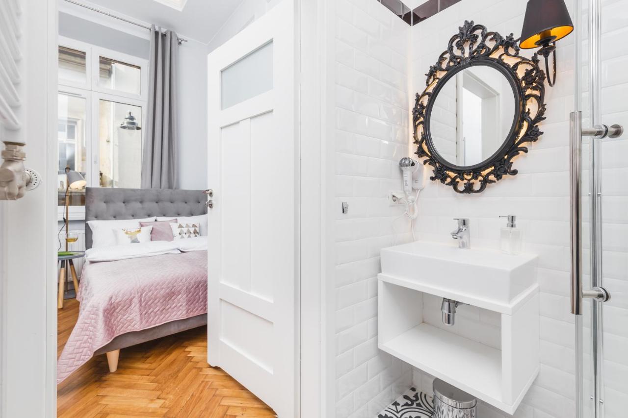 Traveler'S Best Choice - Old Town Guesthouse - By Upstairs Cracovia Exterior foto